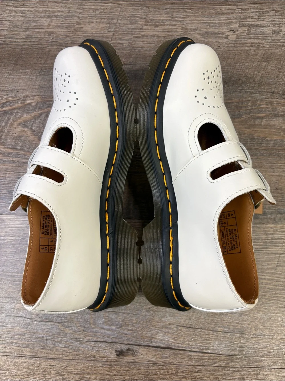 Dr. Martens 8065 Mary Jane White Leather Shoes Women’s US 6 NWT